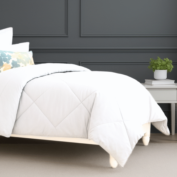 White comforter - Image 2