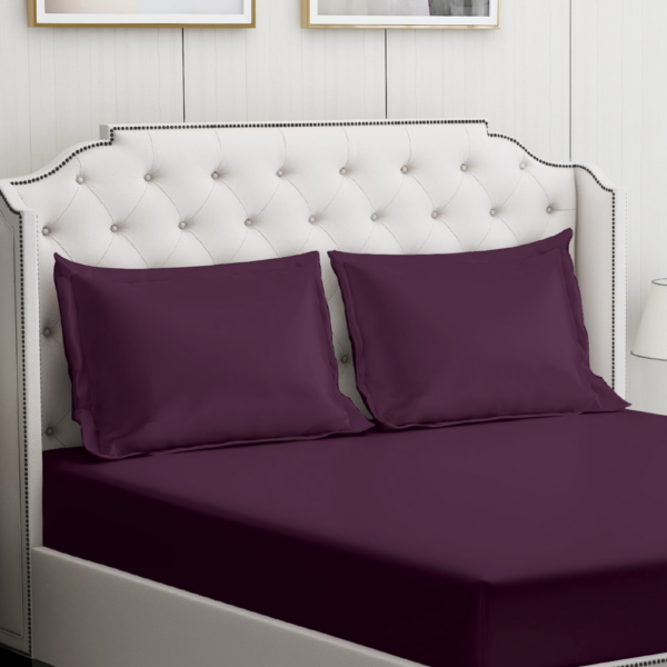 Plum bed sheet - Image 3