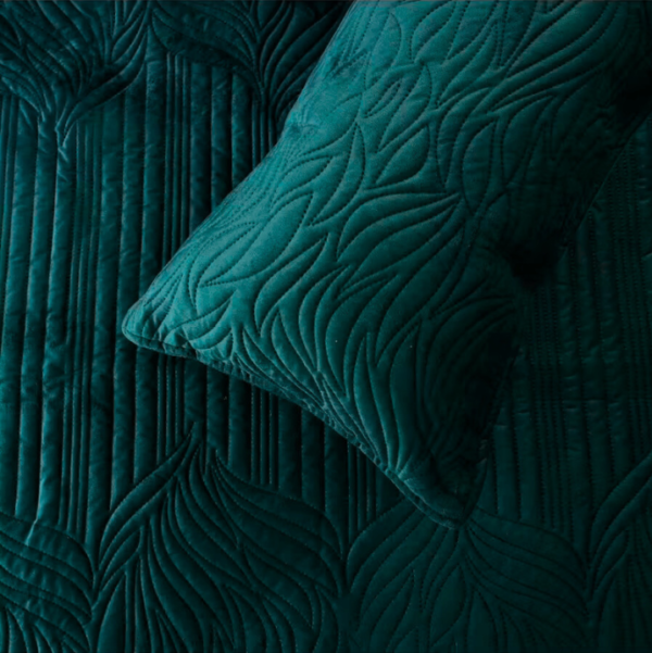 Teal Velvet Quilted Bedspread - Image 3