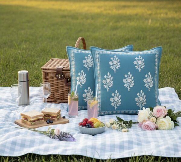 Blue textured 16" x 16" Cushion Cover - Image 3