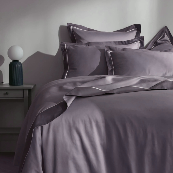 Orchid Hush with merrow bedding set