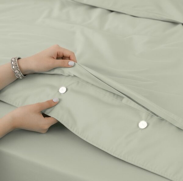 Green lily Duvet Cover - Image 7