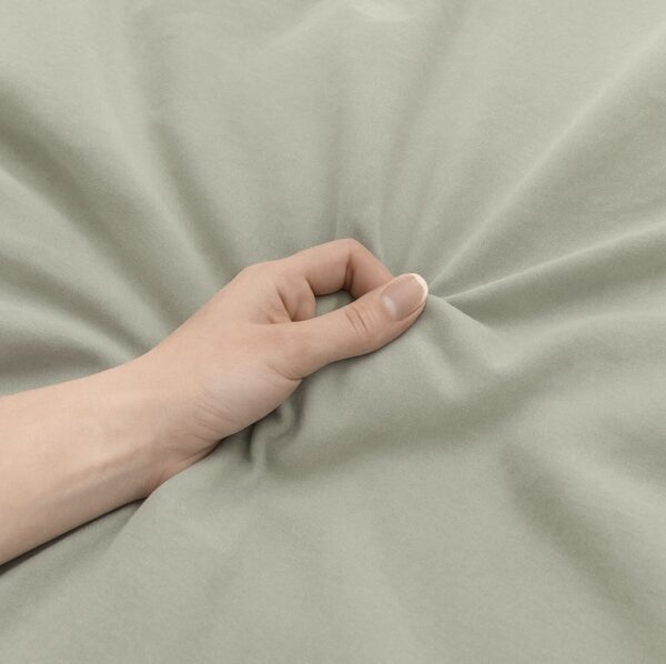 Green lily Duvet Cover - Image 3