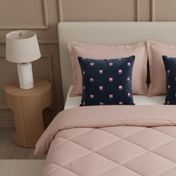 Pink 6 pcs Luxury Complete Bedding Set | Bedsheet, Comforter and Cushion Cover - Image 16