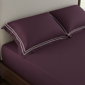 Plum 400 TC Bed Sheet with Double Merrow on 2 Pillow Covers