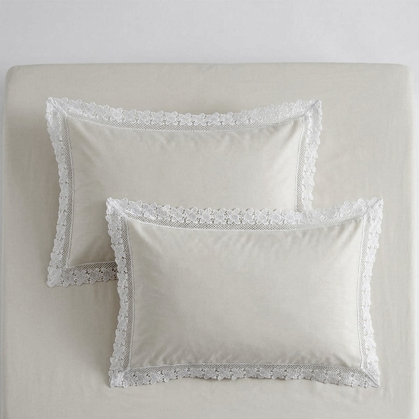 Cream 400 TC Bed Sheet with white Lace on 2 Pillow Covers - Image 4