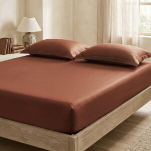 Terracotta red Solid 100% Cotton Bedding Set | King Size 108x108 | 400TC with 2 Pillow Covers